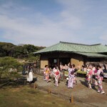 Kimono-Parade im Rikyu Park Kimono-Parade im Rikyu Park