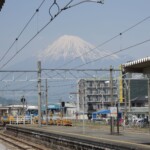 Fuji vom Bahnhof Fujikawa Fuji vom Bahnhof Fujikawa