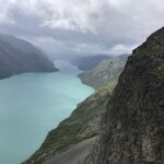 Zum Gjende hinab Zum Gjende hinab