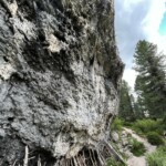 Der Fels braucht Stütze