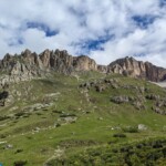 Blick rauf nach Sella - Auf zu ersten Klettertour