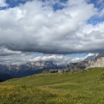 Ciavetta und Monte Pelmo mit Wolkenhut